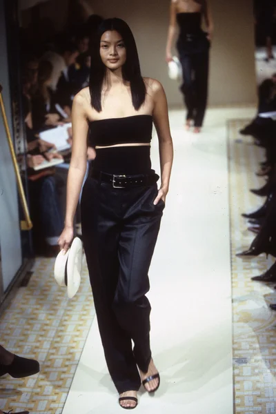 Look 25
